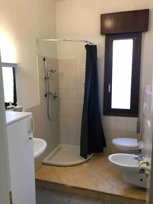 Via Aleardi, 4 Minutes From Station And Airport Shuttle Apartment Mestre